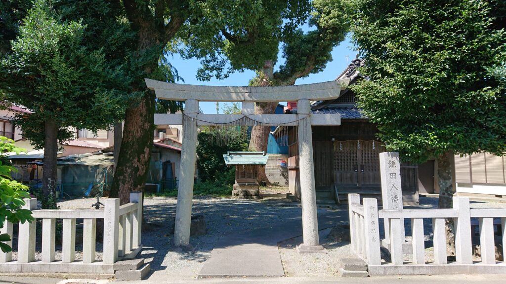 鎌田八幡神社鳥居
